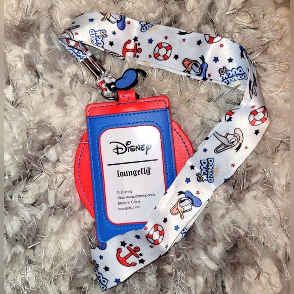 Loungefly Disney Donald Duck 90th Anniversary Lanyard - Picture 2 of 2